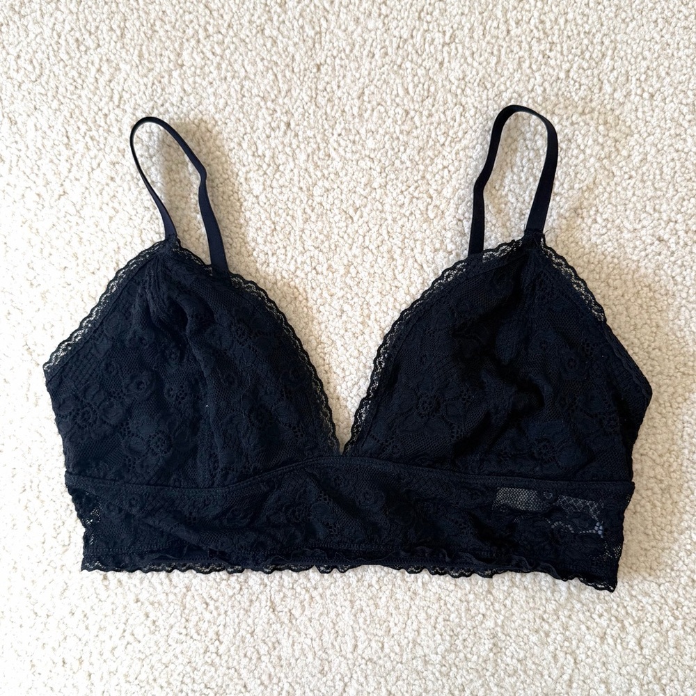 Old Navy Black Lace Bralette